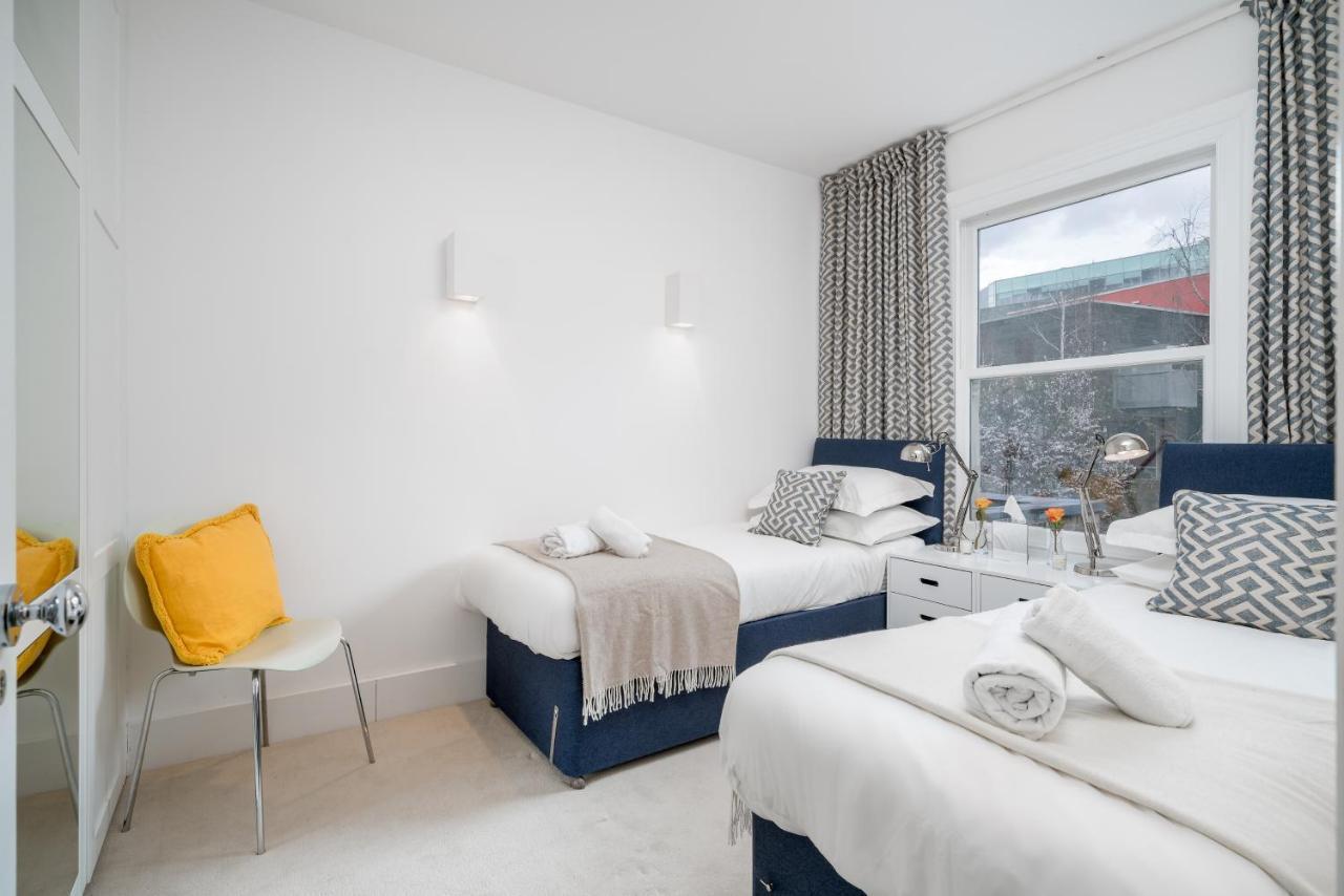 Captivating Apartment In Shepherds Bush London Exterior photo